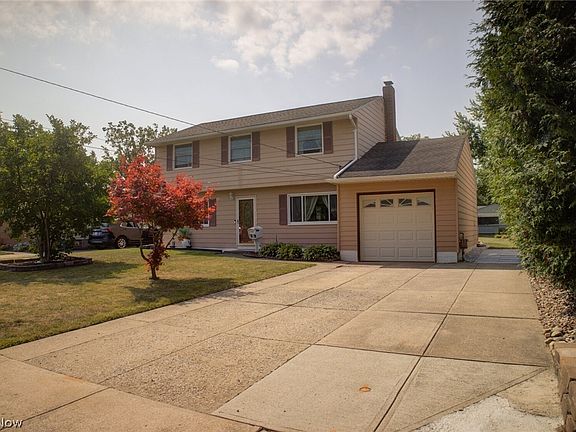 2nd image of 14065 Heatherwood Dr