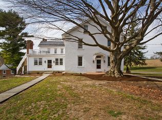 966 Central Manor Rd #B, Lancaster, PA 17603