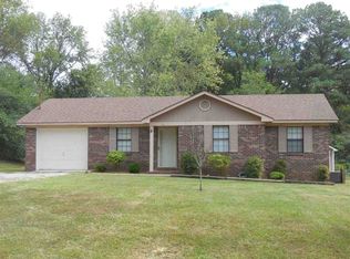 44 Cryer Rd, Hartselle, AL 35640