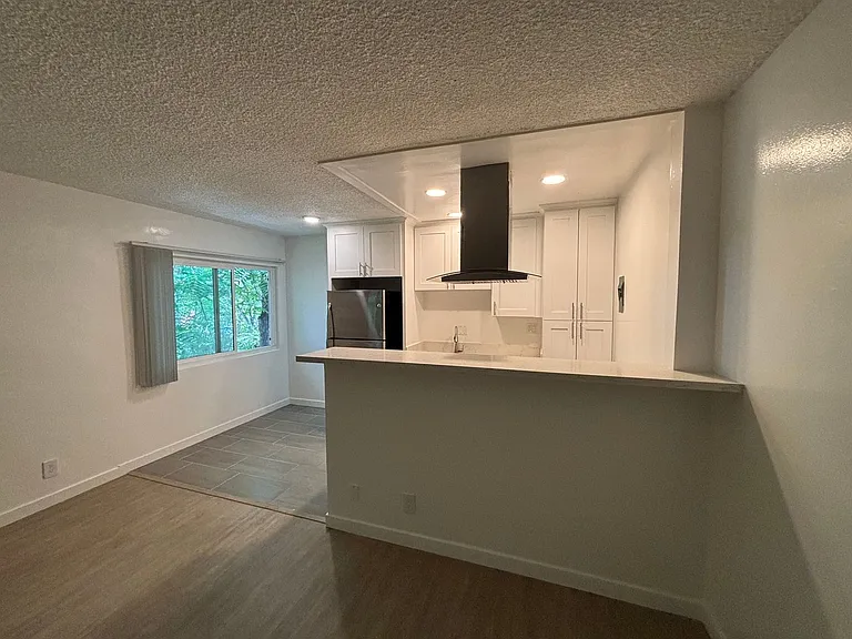 4540 Vista Del Monte Ave — Photo 4
