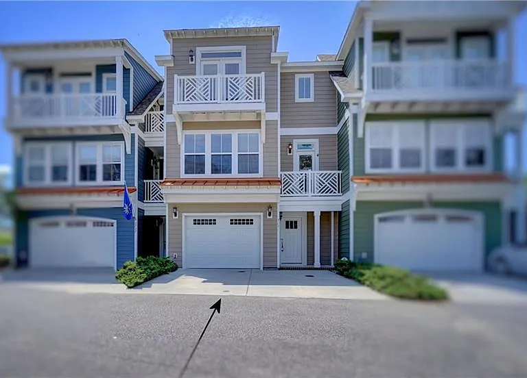 3741 Vintage Pointe Pl — Photo 1