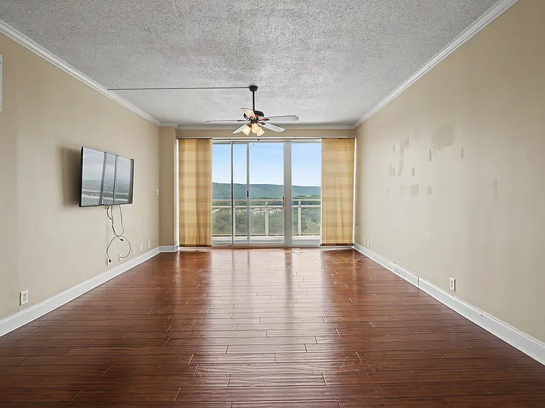 1131 Stringers Ridge Rd #15C — Photo 2