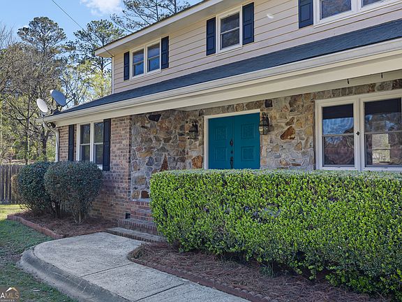 4th image of 2 Anders Rd SW