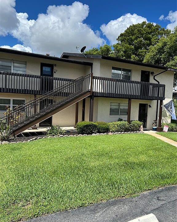 1st image of 900 AVENUE Z SE #G-8