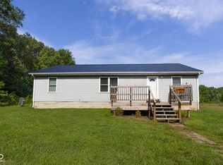 2469 Country Manor St, North Vernon, IN 47265