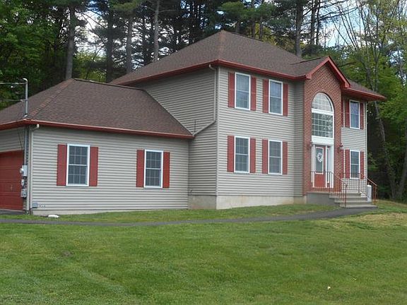 2 story colonial