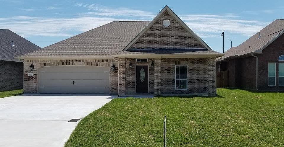 1st image of 2755 Eastdale Dr