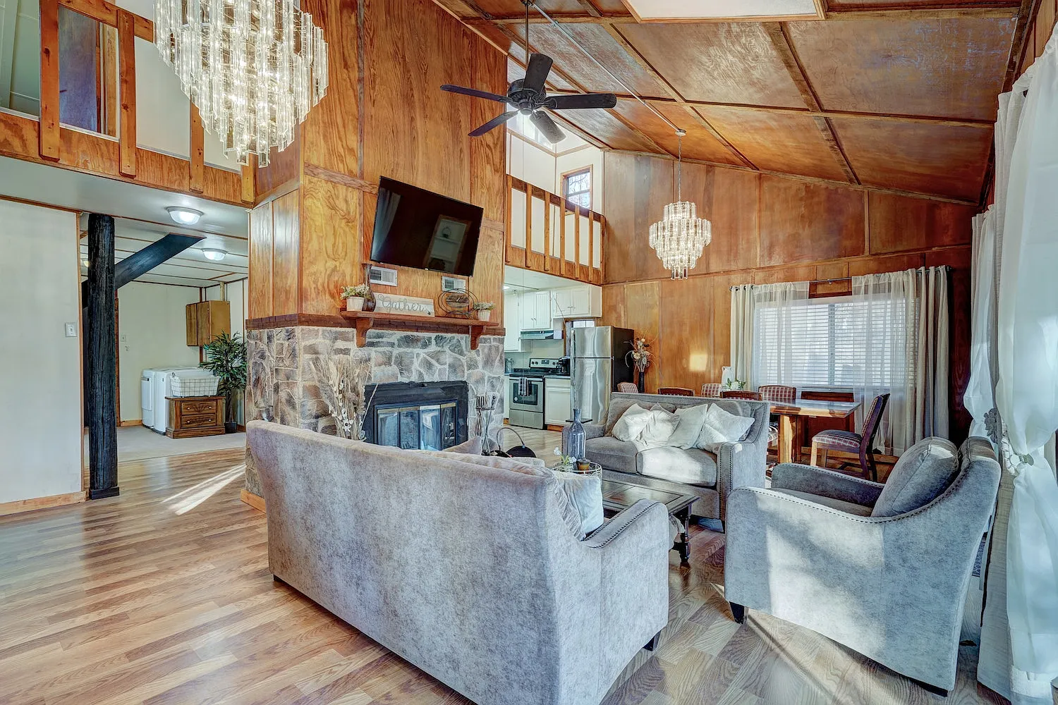 3 bed, 1800 sqft, $2,050 — Photo 3