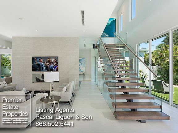 4th image of 1209 Harbor Dr