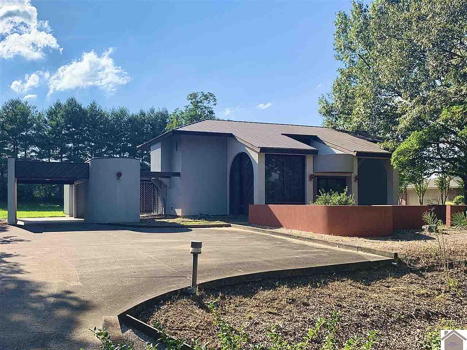 1st image of 130 Country Trace Ln