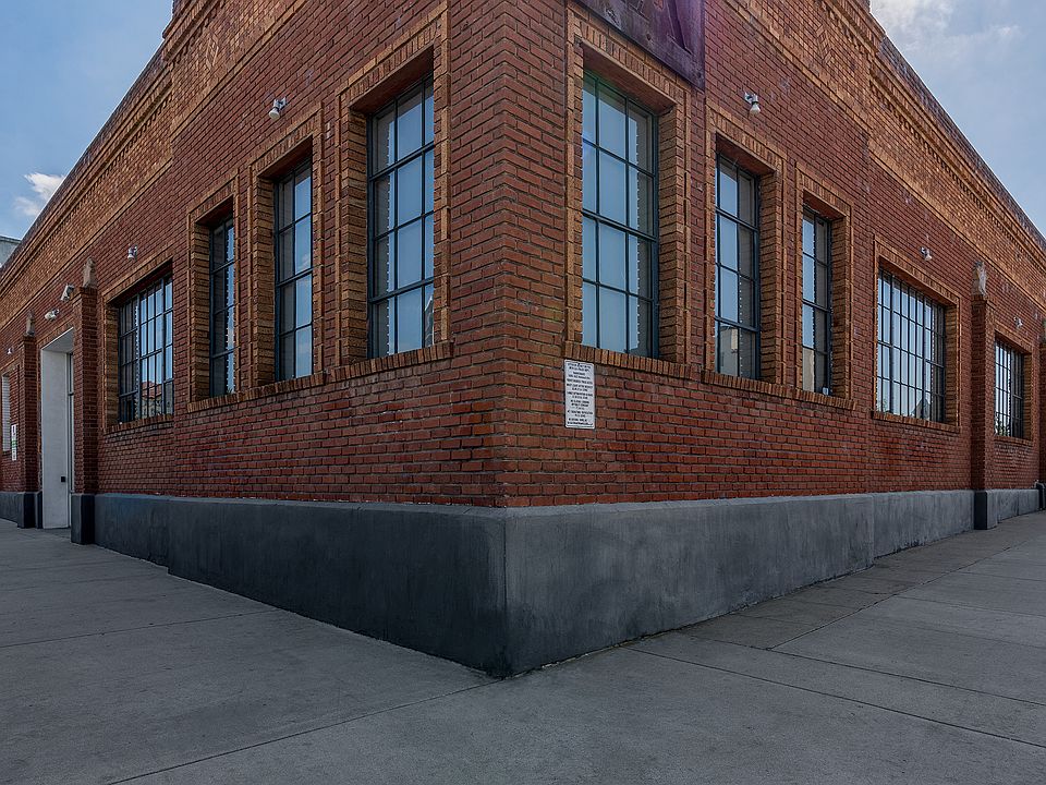 1st image of 969-1600 National Ave #967