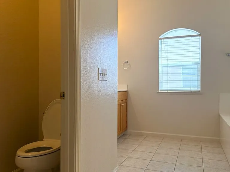 1326 Tide Dr — Photo 31