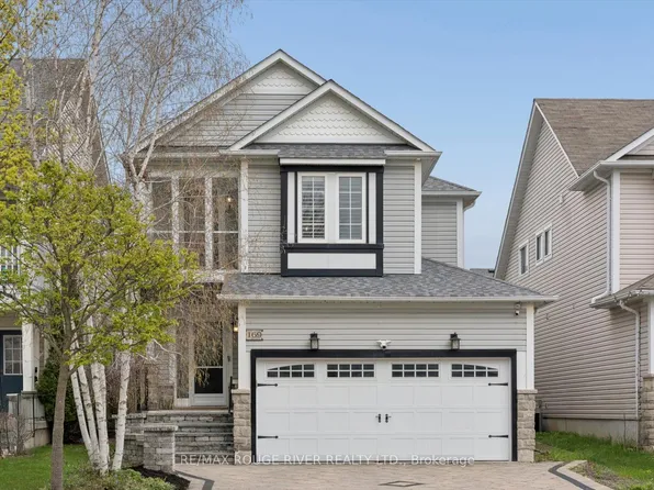 169 Wilshire Dr, Whitby, ON L1M 2L7