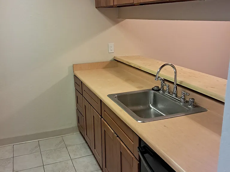 1457 N Camino Alto #107 — Photo 4