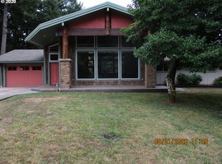 94978 Timber Park Ln, Coos Bay, OR 97420