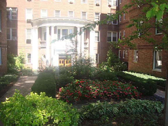 4th image of 11811 84th Ave APT 502