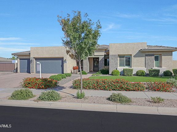 5th image of 23030 E MCCOWAN Court
