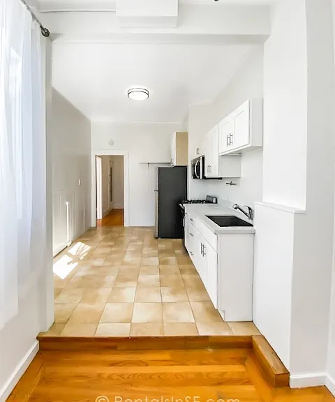 85 Carl Vacant #6-1-3 — Photo 4