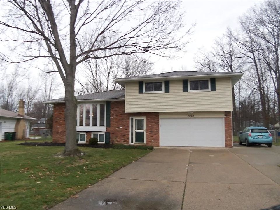 1st image of 7043 E Jefferson Dr