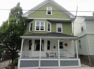 86 Warner St, Newport, RI 02840