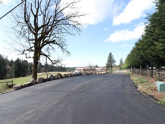 4th image of 2501 SE 377th Ave