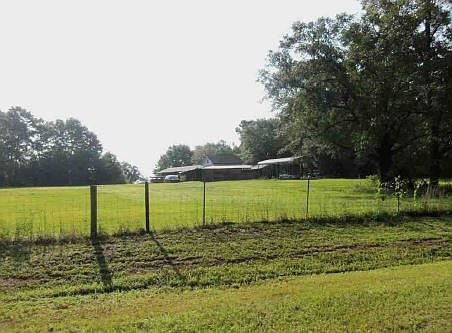 3rd image of 255 N County Road 21