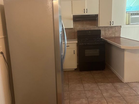 3rd image of 1212 1/2 S 74th East Ave