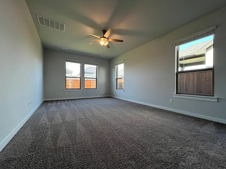 2517 Clearspring Dr — Photo 10