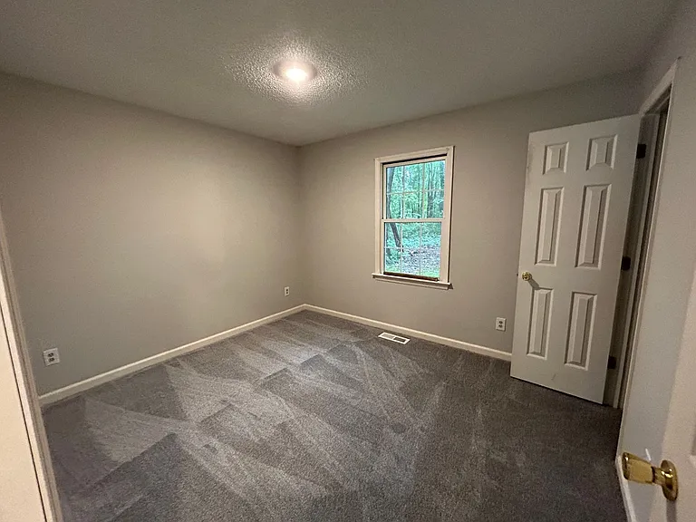 308 Poplar St — Photo 20
