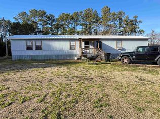 1212 Kingcrest Dr., Loris, SC 29569