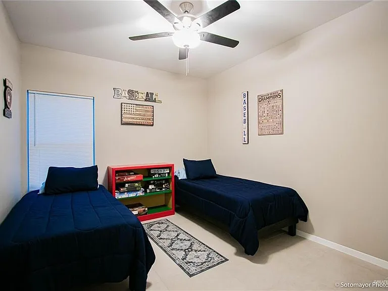 5609 Swallow Ave #2 — Photo 8