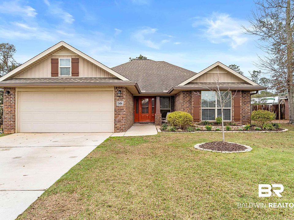 1st image of 15494 Paddington Dr