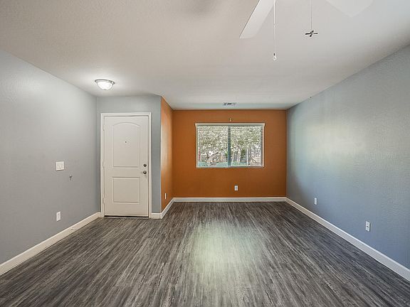 2nd image of 109 N 86th Ln