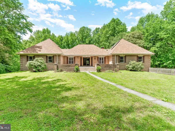 8310 Waverly Rd, Owings, MD 20736