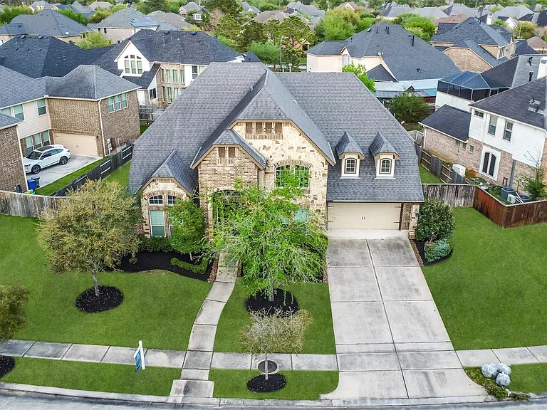 13918 Majestic Spring Ln — Photo 43
