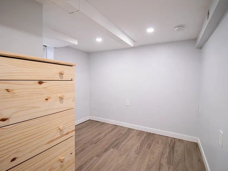 18 Catherine St — Photo 10