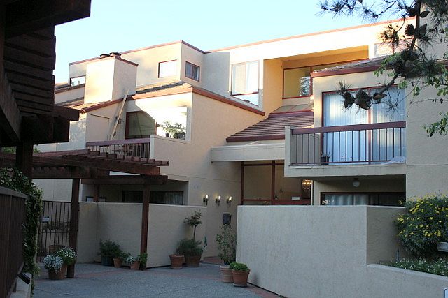 1st image of 25912 Hayward Blvd APT 112
