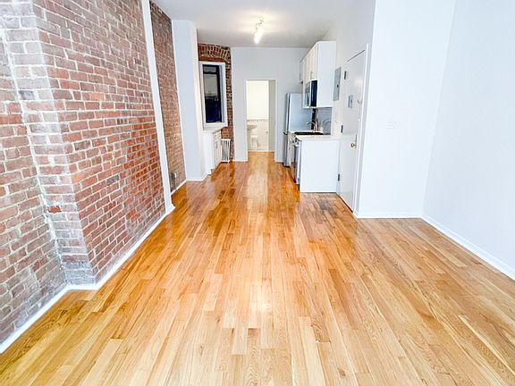 3rd image of 513 E 81st St APT 2FW