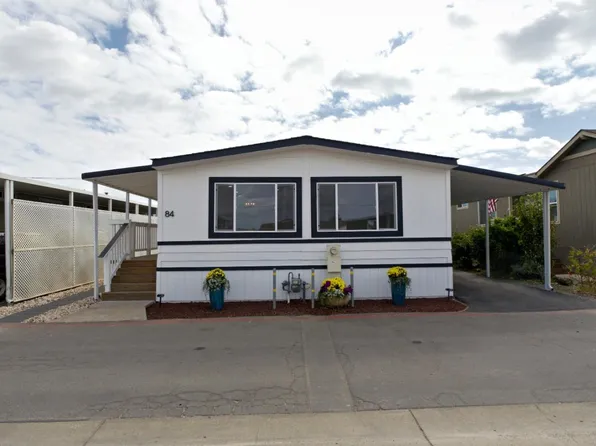 20 Russell Rd #84, Salinas, CA 93906