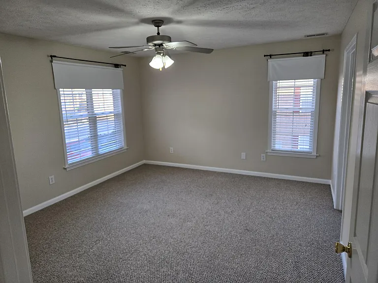 1710 Renwick Dr #202 — Photo 8