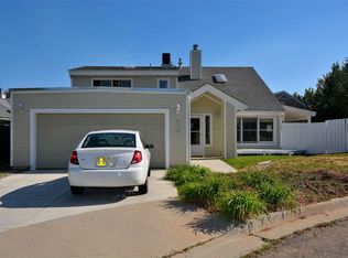 825 Kristi Ln, Los Alamos, NM 87544