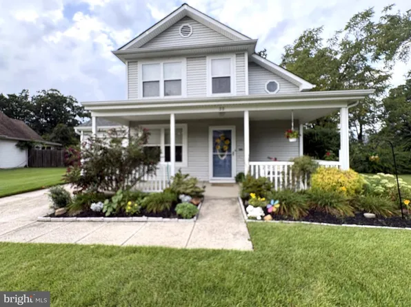 22 Derby Rd, Logan Township, NJ 08085