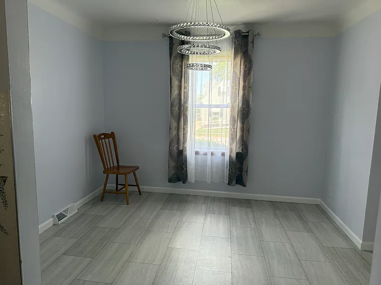 Parkleigh Dr — Photo 3