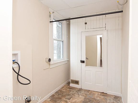3rd image of 213 S Main St