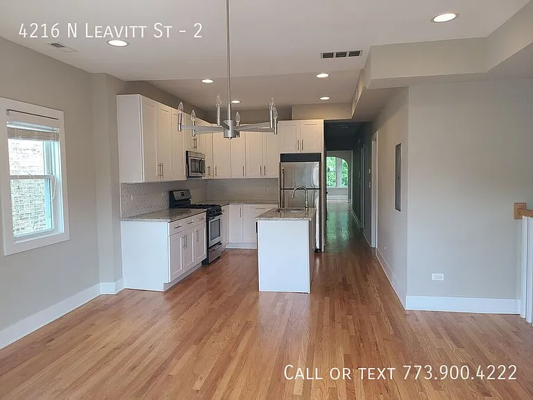4216 N Leavitt St #2 — Photo 9