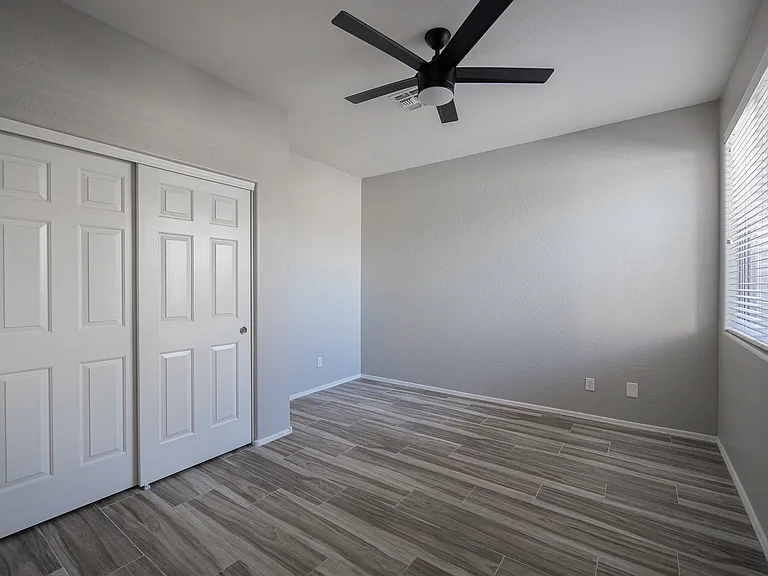 7312 E Mills St — Photo 18