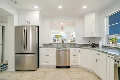 4330 Falmouth Dr — Photo 14