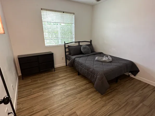 2902 E Diamond Ave, Mesa, AZ 85204