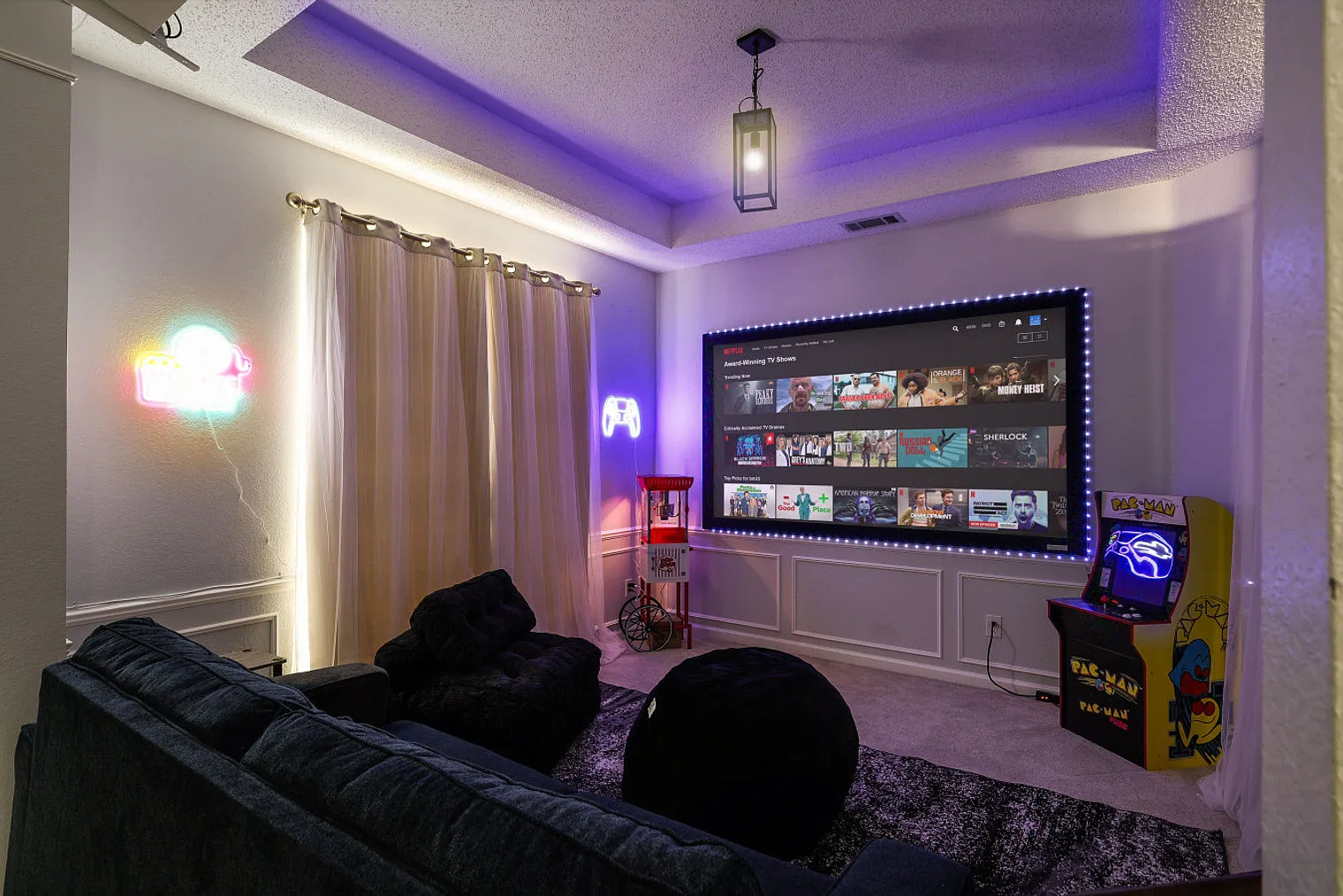 4 bed, 2.0 bath, $5,557 — Photo 3