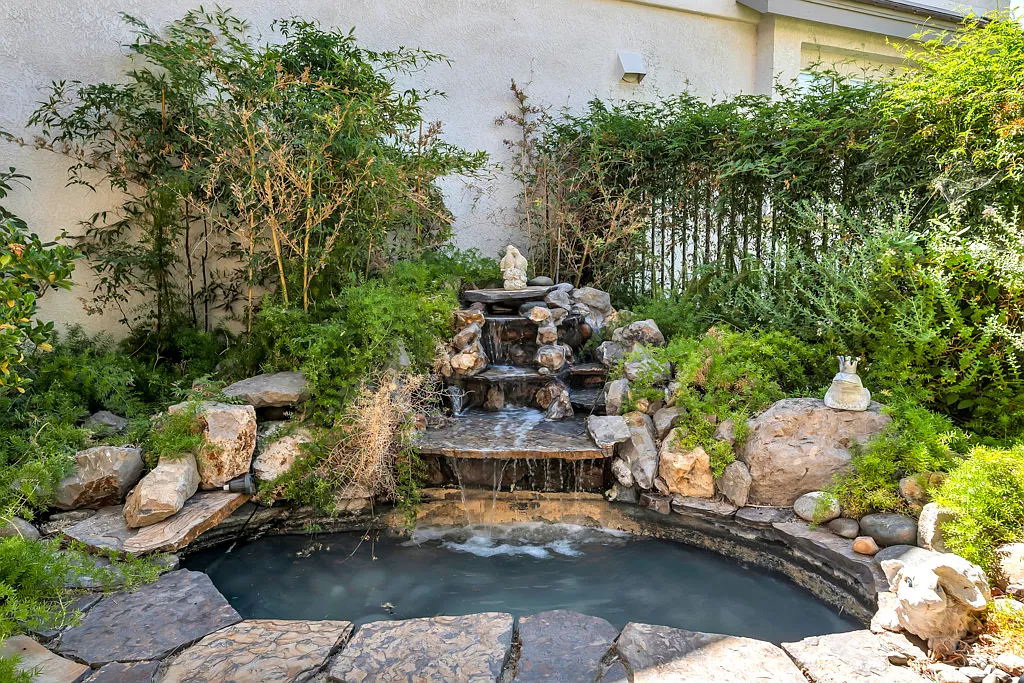 3 bed, 1733 sqft, $4,500 — Photo 3